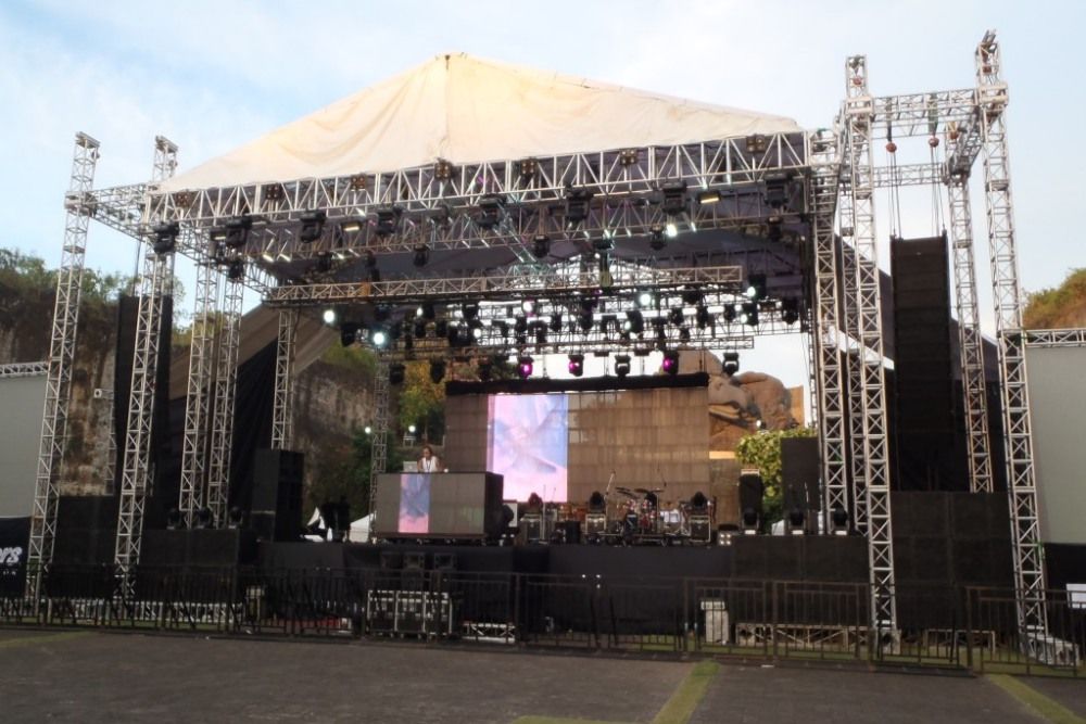 Gambar produk: Panggung Rigging Rental
